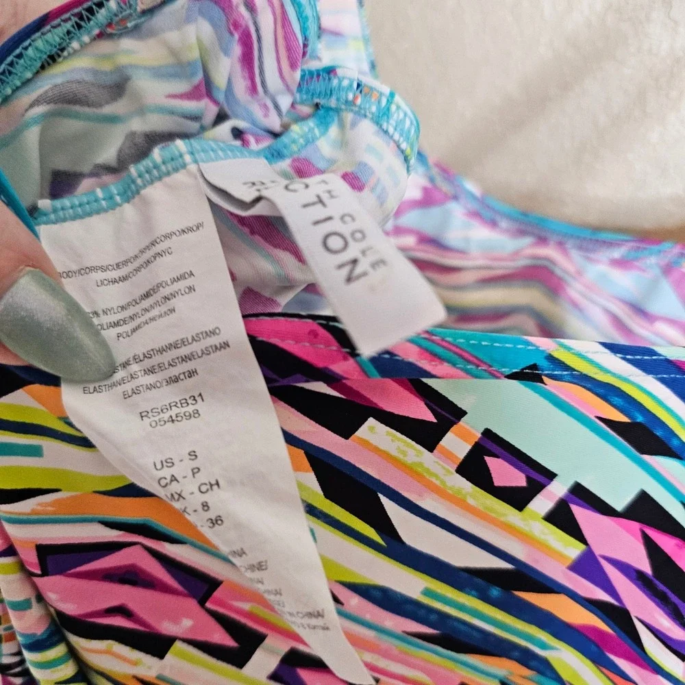 Kenneth Cole Reaction Romper Swim Cover Up Geometric Bright Print‎ Small